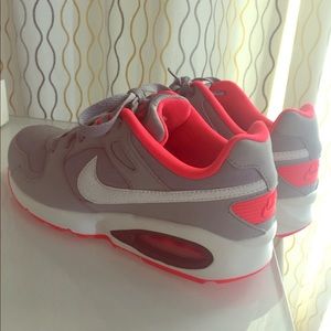 NIKE  Air Max Coliseum Racer Men's Shoes Size 7